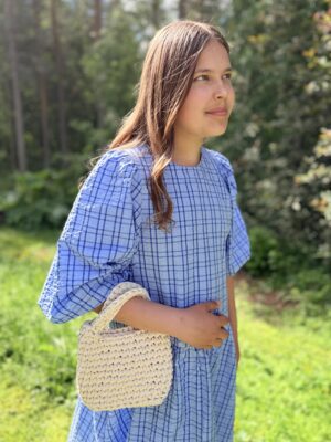 Virkattu valkoinen naisten laukku